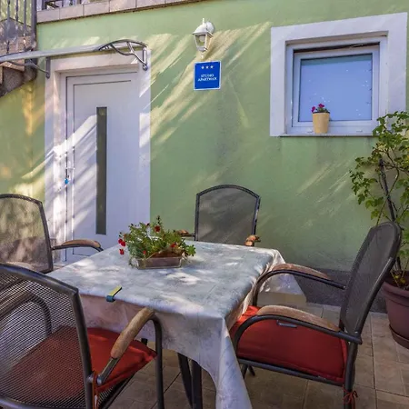 Appartement In 41657 *